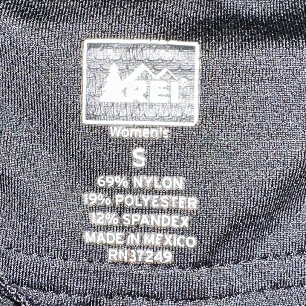 Women's REI Black Cropped Leggings Size‎ Small - Image 3