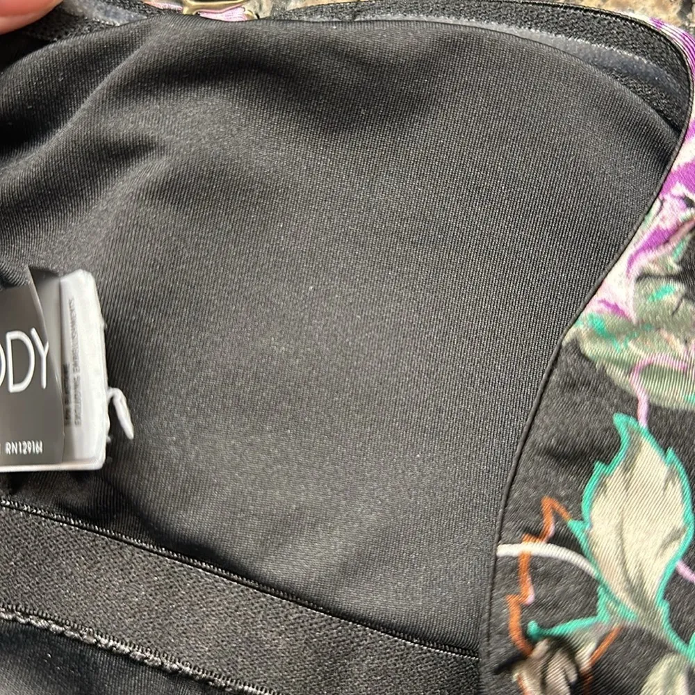 Women's Cotton On Body Black Floral Swimsuit Padded Bra Size Med EUC #1888 - Image 5