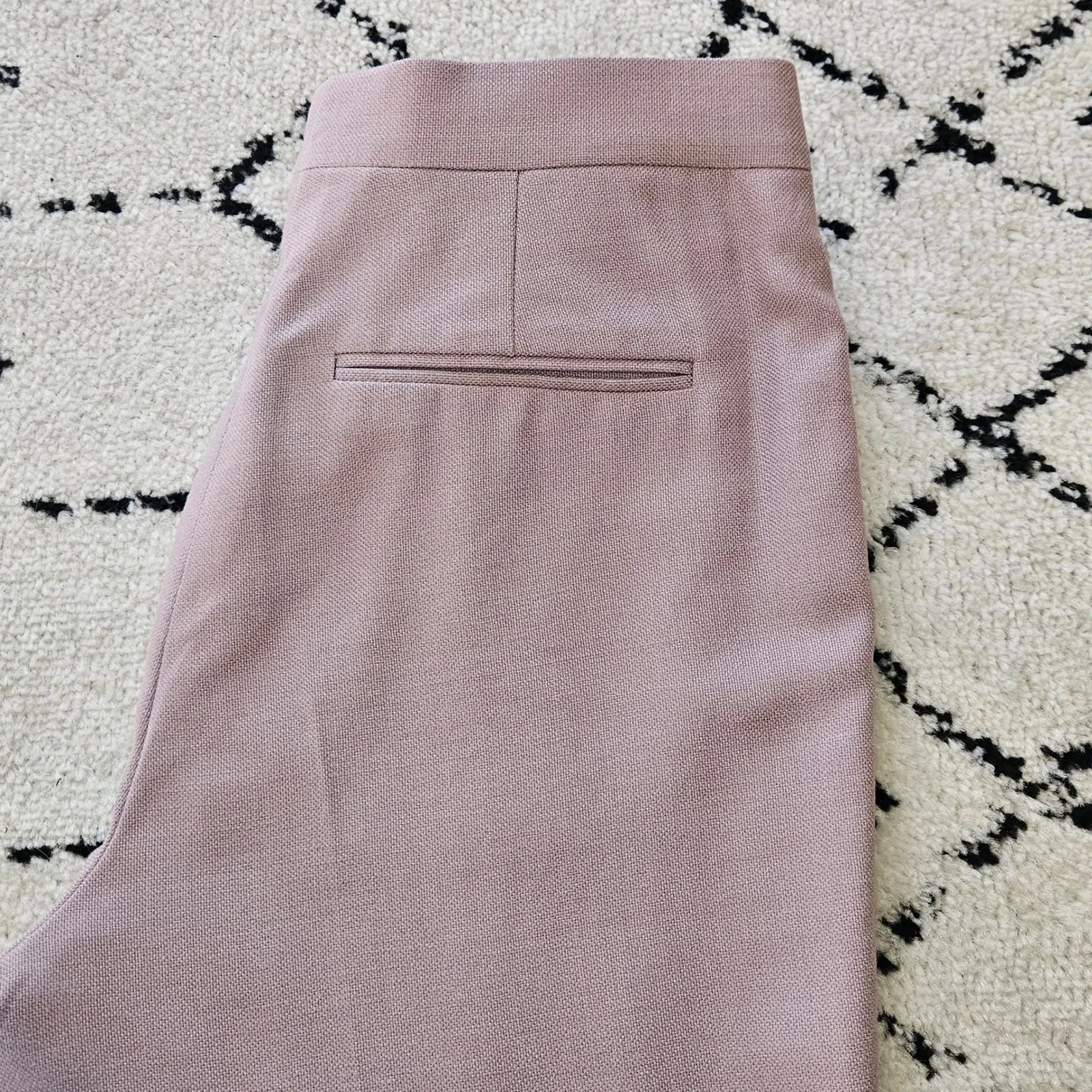 ST. JOHN Silk Wool Blend Cropped Pants Slacks Lilac Purple Size 4 - Image 13