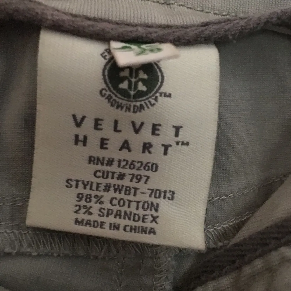 Khaki Shorts Size 28 - Image 6