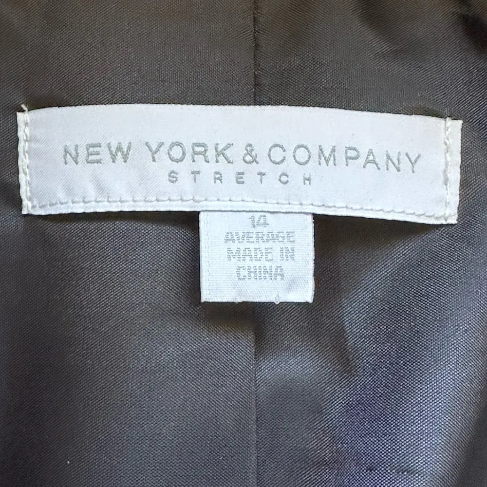 New York & Company Black & White polkadots,1 Button Blazer SZ 14 Good Condition - Image 8