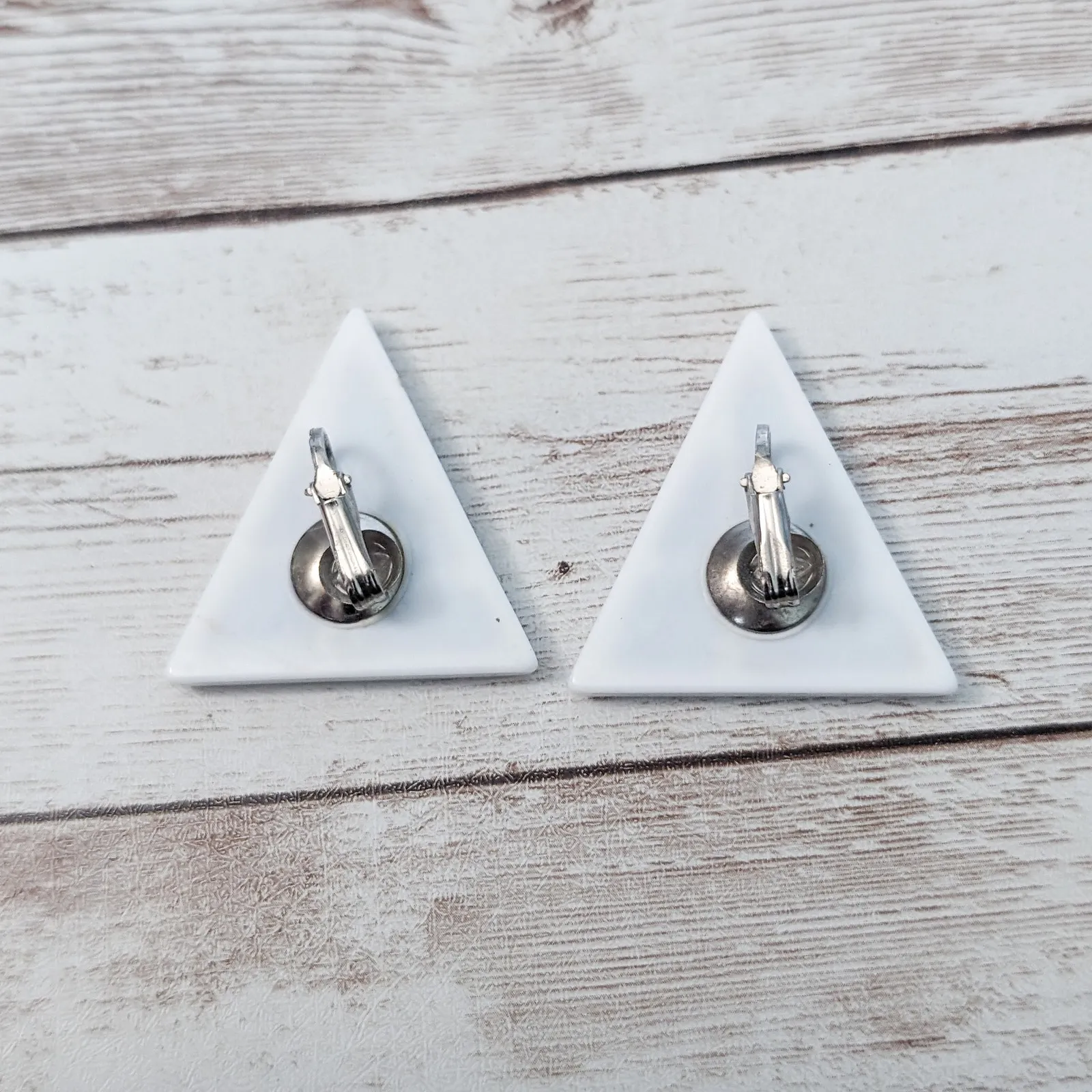 Vintage Clip On Earrings Black & White Large Retro Statement Triangle - Image 6