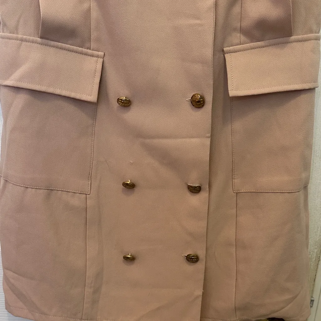 NUDE SLEEVELESS GOLD BUTTON DETAIL BLAZER DRESS - Image 3