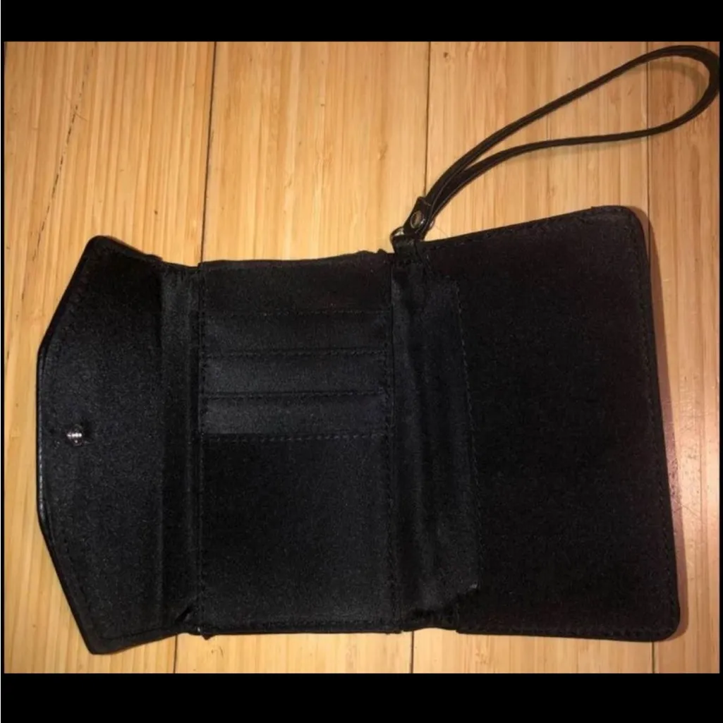 Black Envelope Wallet w/Wristlet NEW - Image 3