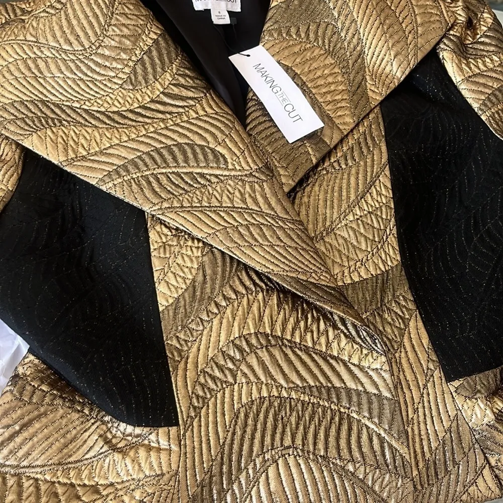 MAKING THE CUT Standard Metallic Jaquard Coat & Scarf jacket gold NWT size small - Image 8