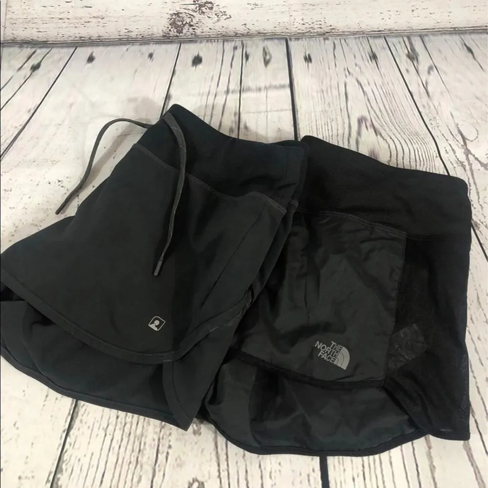 The north face & eastern mountain sports bundle of ladies black short size small - Image 2