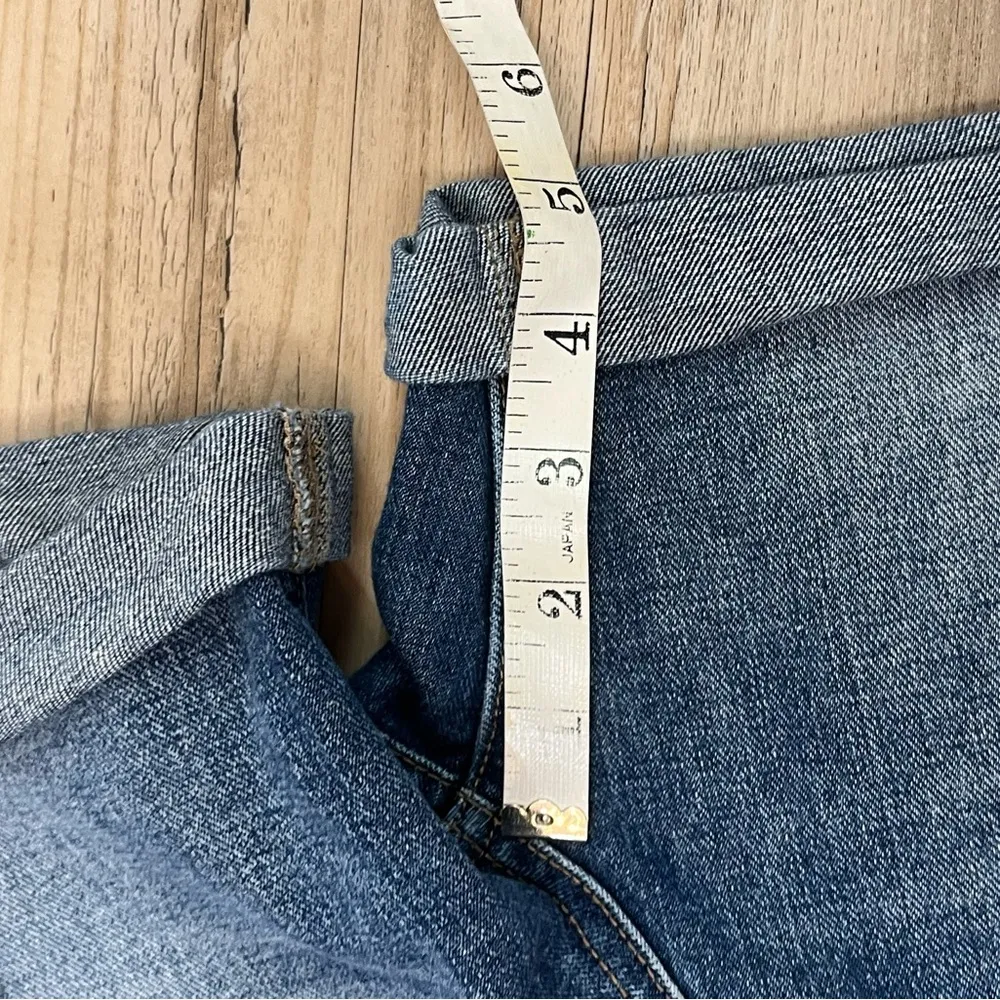 zara denim jean bermuda shorts distressed size 8 - Image 7