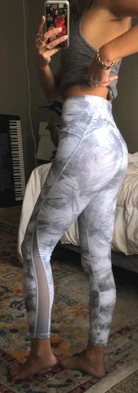 Lululemon Leggings - Image 4