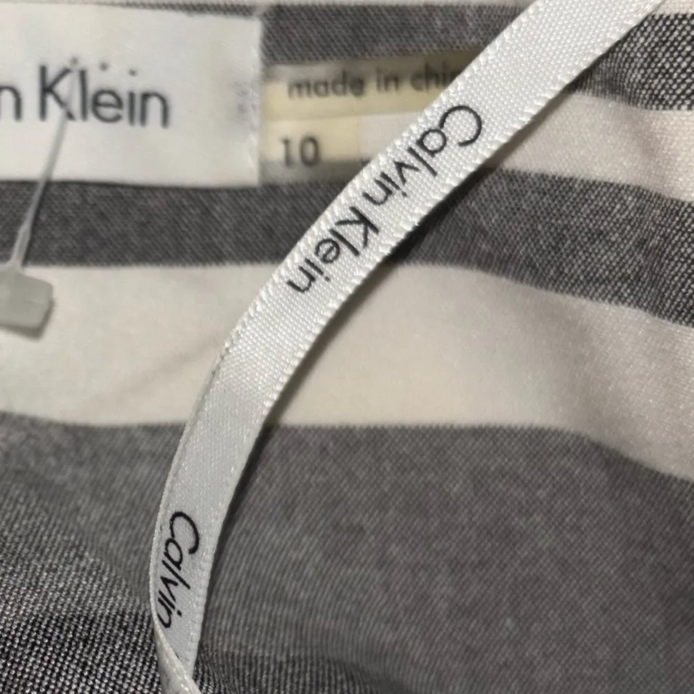 NWTS Size 10 Calvin Klein, gray and white striped dress AS seen on TV ! - Image 10