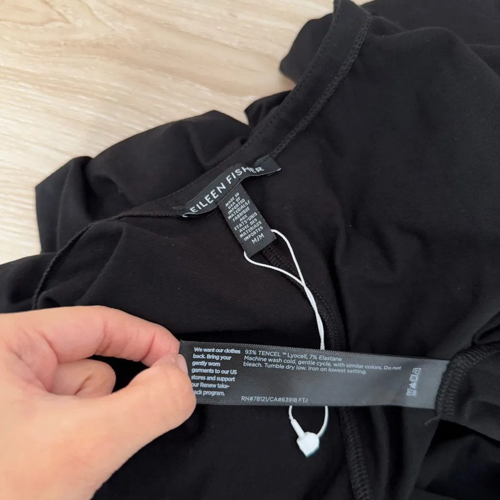 Eileen Fisher Medium NWOT Black Jumpsuit Tencel Minimal Relaxed Slit Cut Travel - Image 8