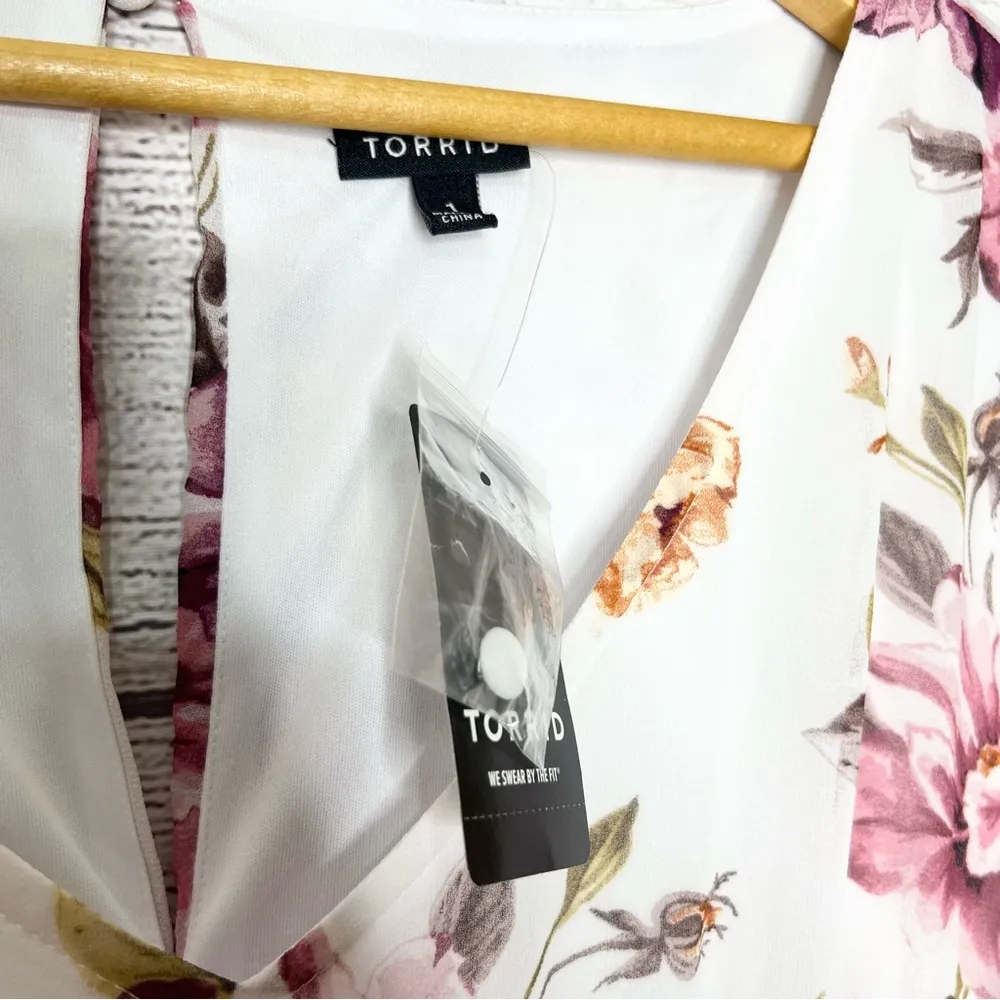 NWT Torrid Ivory White & Pink Floral Chiffon Skater Dress Size 1X - Image 6