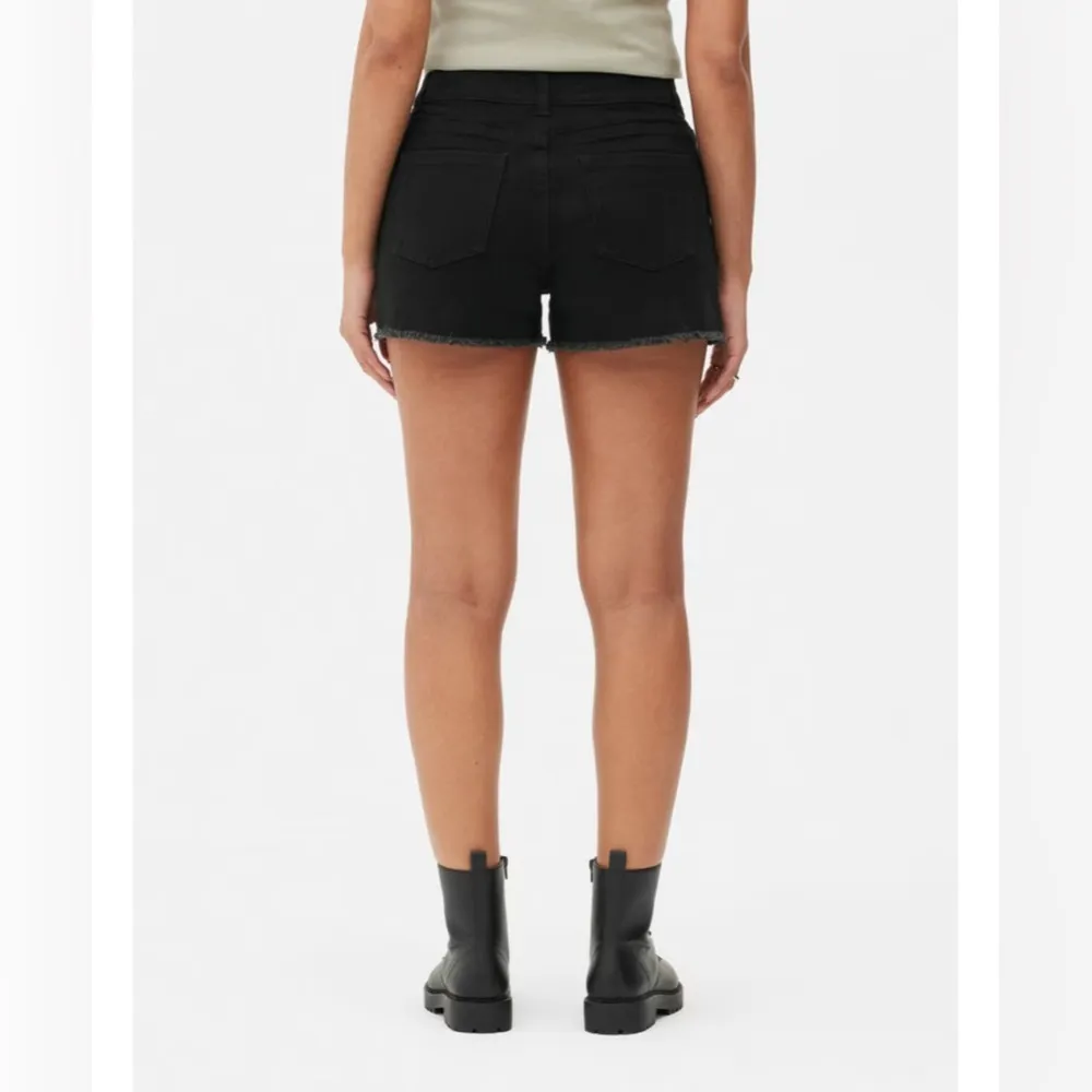 EUC PRIMARK GRAY SHORT JEAN - Image 5