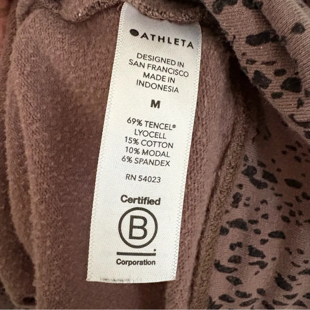 Athleta Studio to Street Print Sweatshirt animal print pattern Size M - Image 9