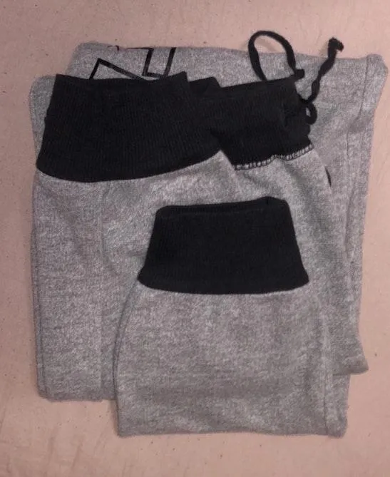 Target star wars sweatpants/joggers - Image 2