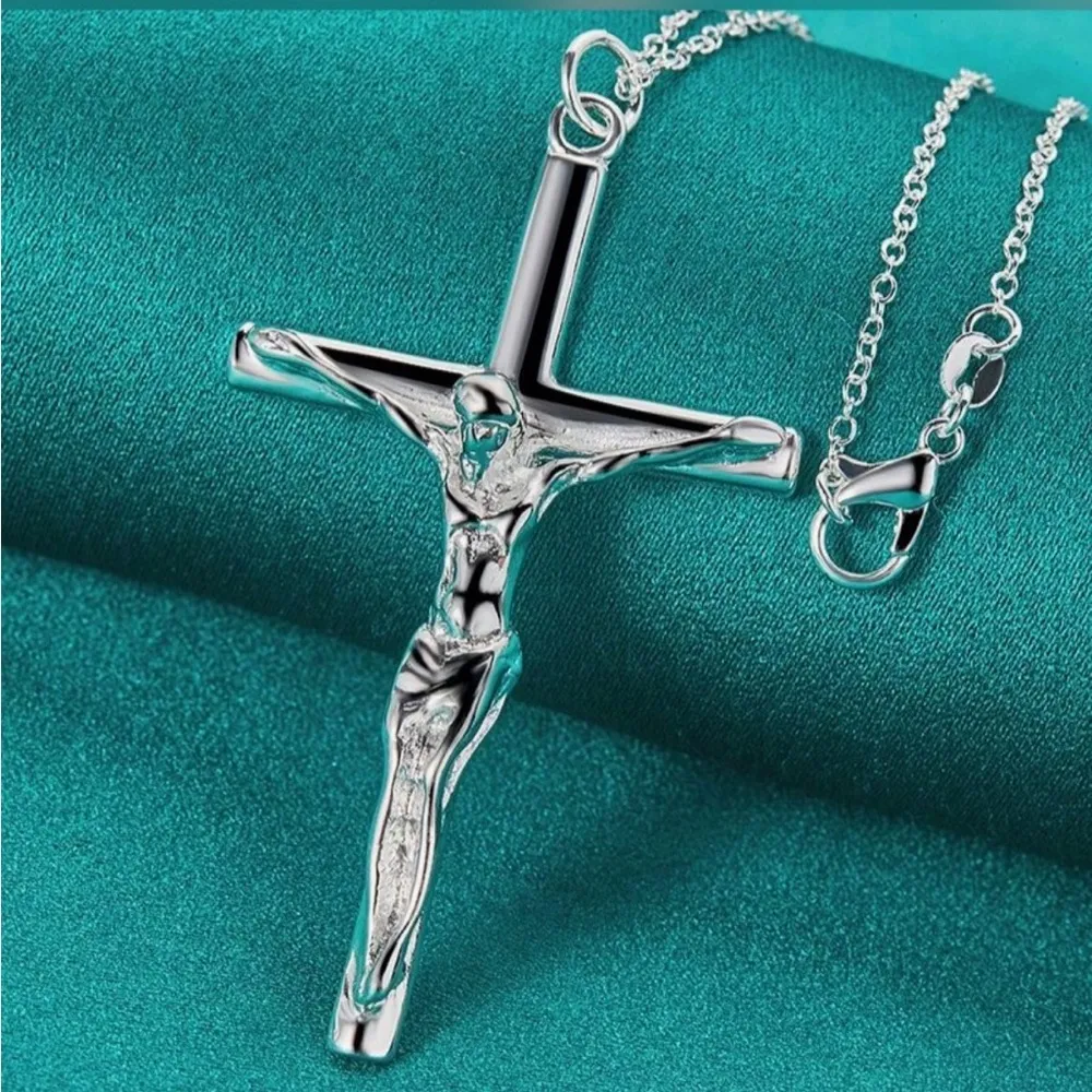 925 Sterling Elegant Silver Cross Pendant Necklace - Image 3