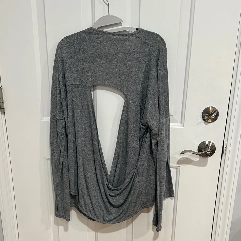 Zella Heather Gray Knit Cardigan - Image 4