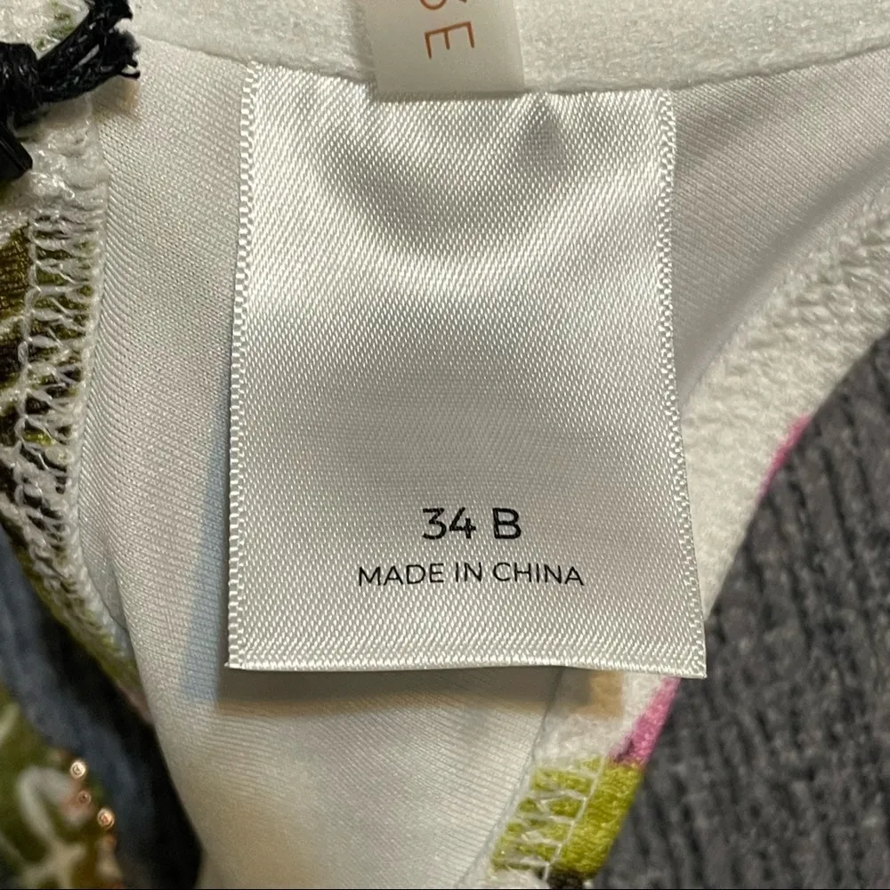 Shade & Shore Women’s Bikini Top - Image 9