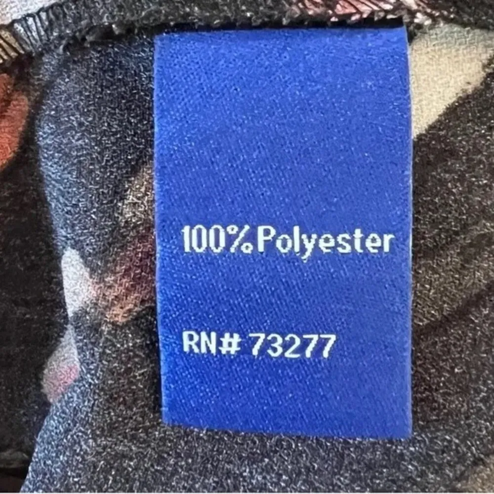 Long layered bell sleeve vneck black blush and mocha brush stroke top size large - Image 8