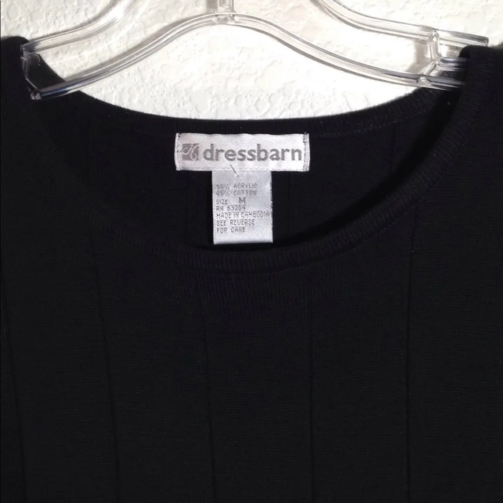 FINAL MARKDOWN Ladies' dressbarn Short Sleeve Sweater medium - Image 2