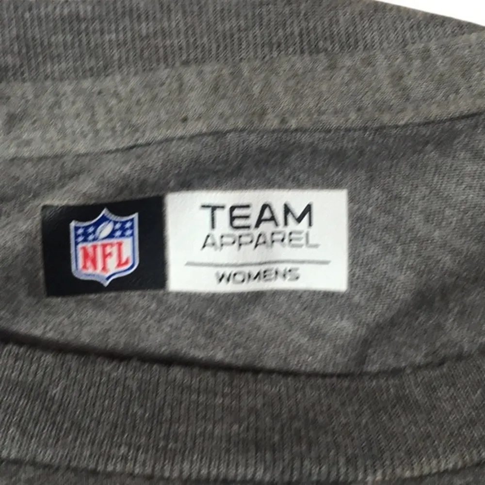 NFL Women's Gray Graphic Monsters of the Midway Chicago Bears Long Sleeve Top - Image 4