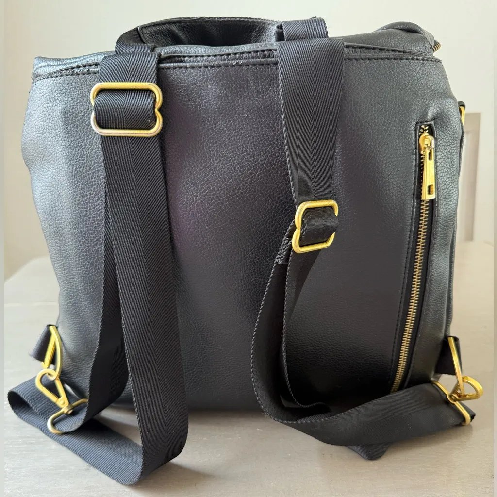 Fawn Design Backpack Diaper Bag + changing pad, stroller straps, pacifier holder Black - Image 4