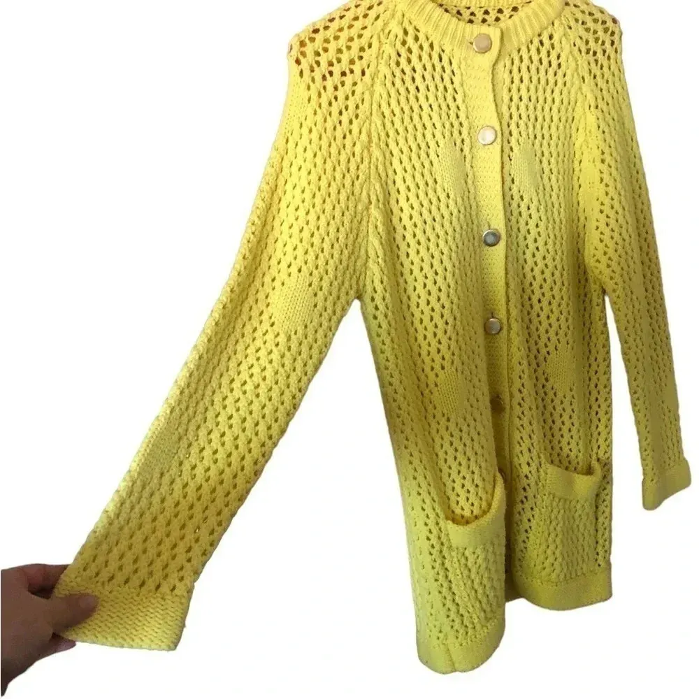 Vintage Authentic 60s 70s yellow cardigan Crochet Sweater Grandmacore Twee Size M - Image 4