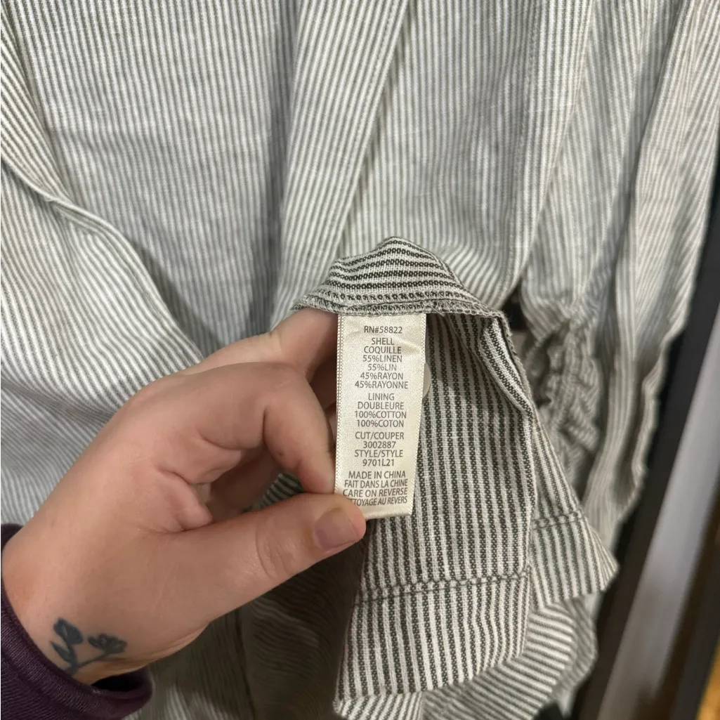 Max Studio Pinstripe Blazer with Ruched Sleeves size xl - Image 6