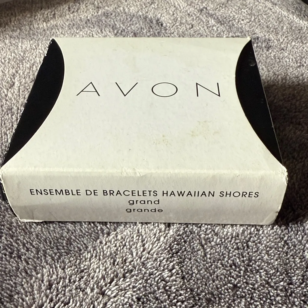 Woman’s Avon Hawaiian Shores Bangle Set Large 8 Piece Colorful Bracelets 2012 Gold - Image 4