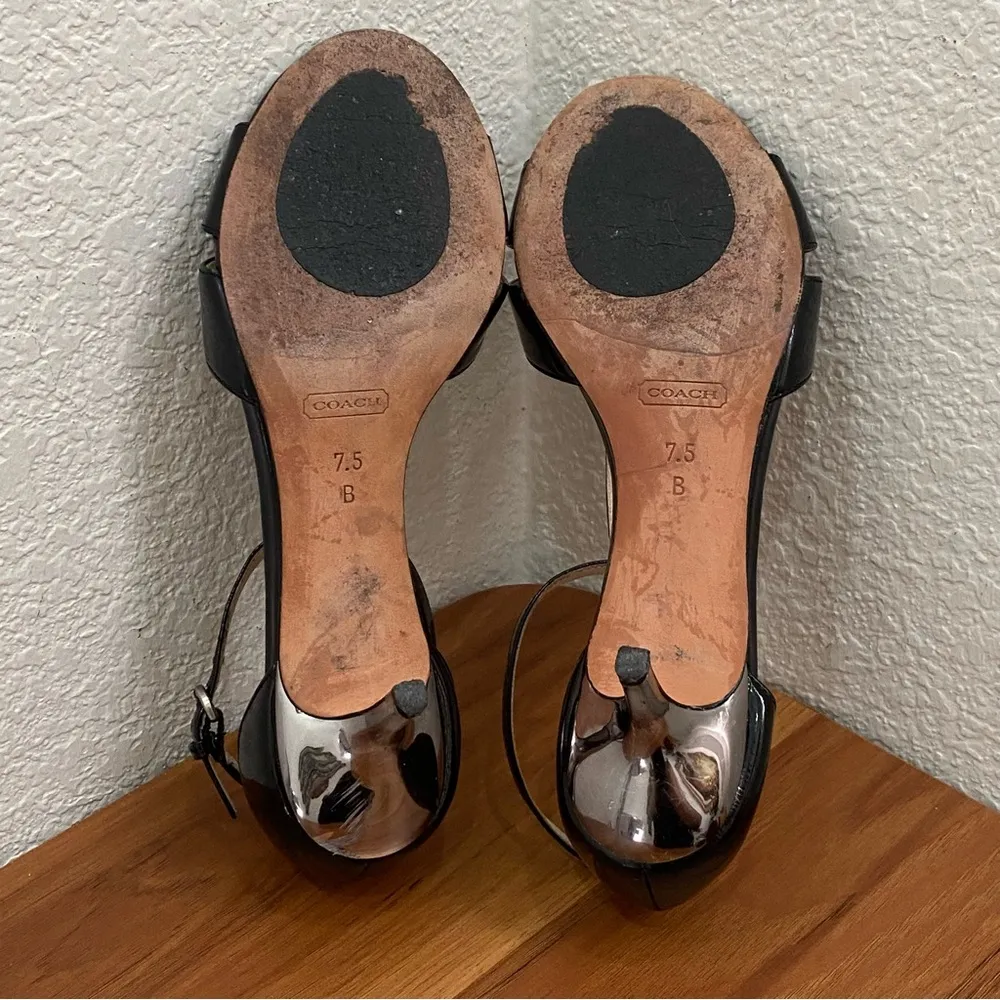 COACH Hellena Black Soft Patent Leather T-strap Kitten Heels Sandals Size 7.5B - Image 6
