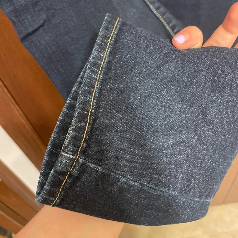 Size 10 Dark blue denim American eagle super stretch skinny jeans - Image 6