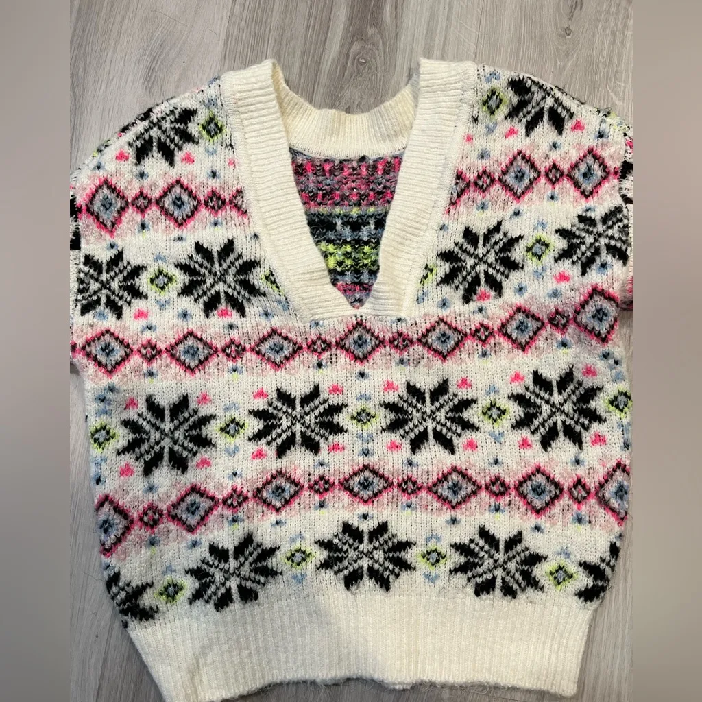 Victoria's Secret V-Neck Sweater White Black‎ Nordic Style - Image 2