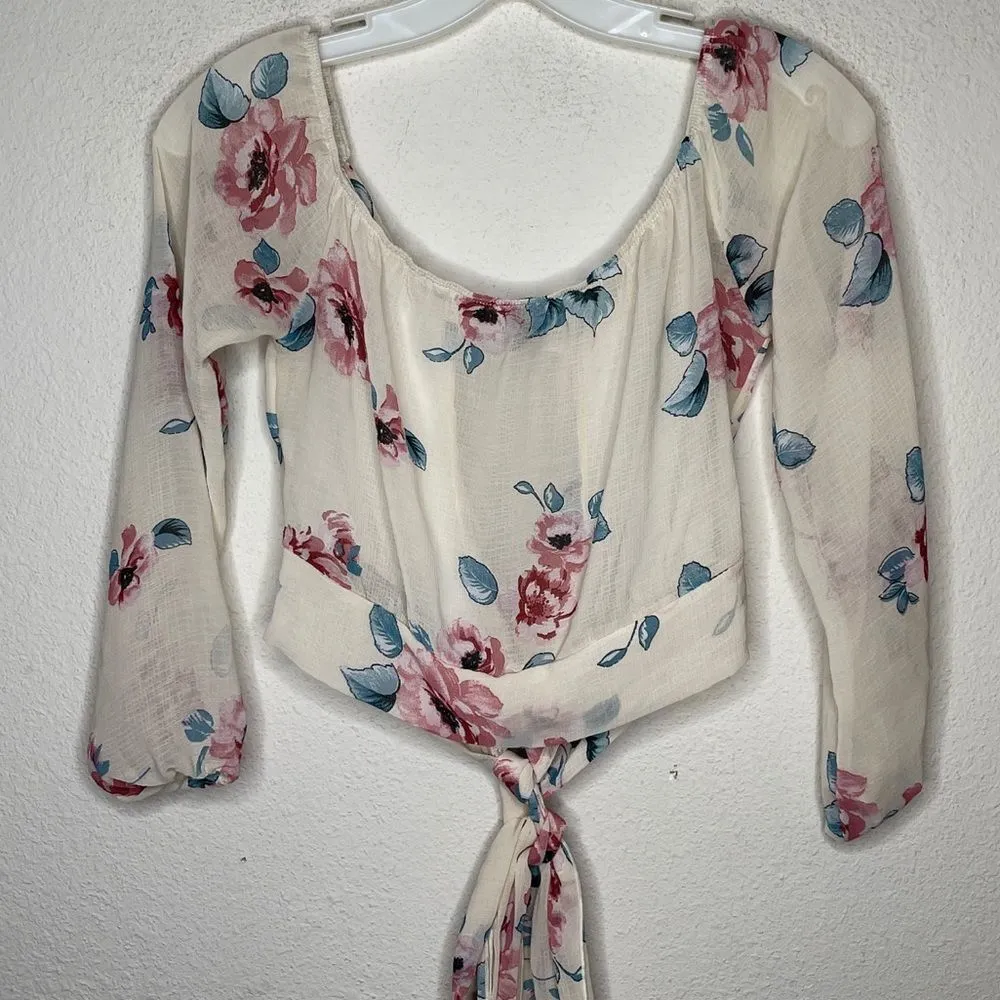 Windsor Floral Crop Blouse - Image 4