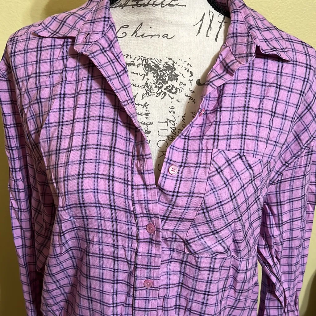Abound  Oversized Flannel Button Up Shirt - Image 7