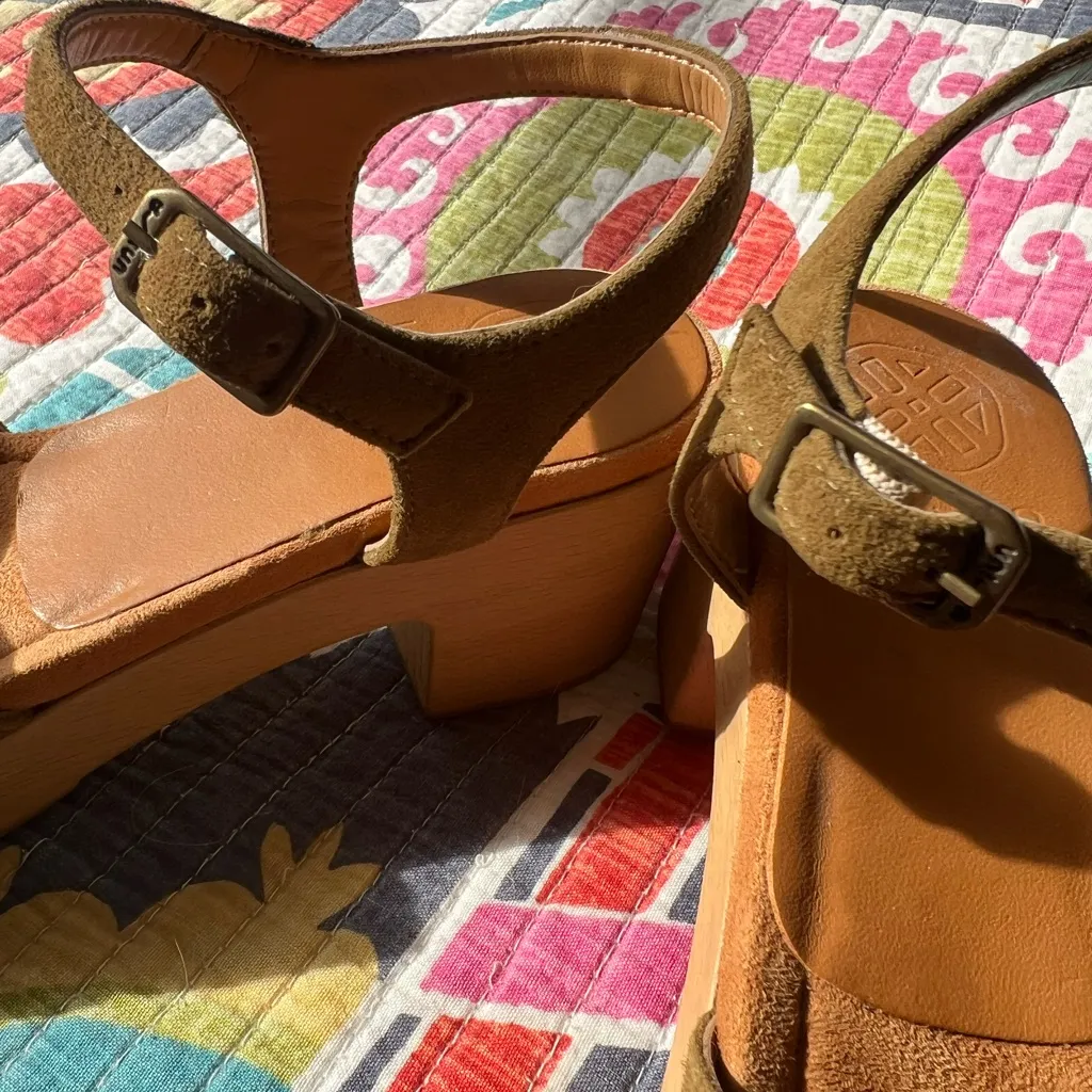 Unisa Woman’s Platform Olive Green Suede Sandals Size: EU 37 US 7 Made in Spain - Image 8