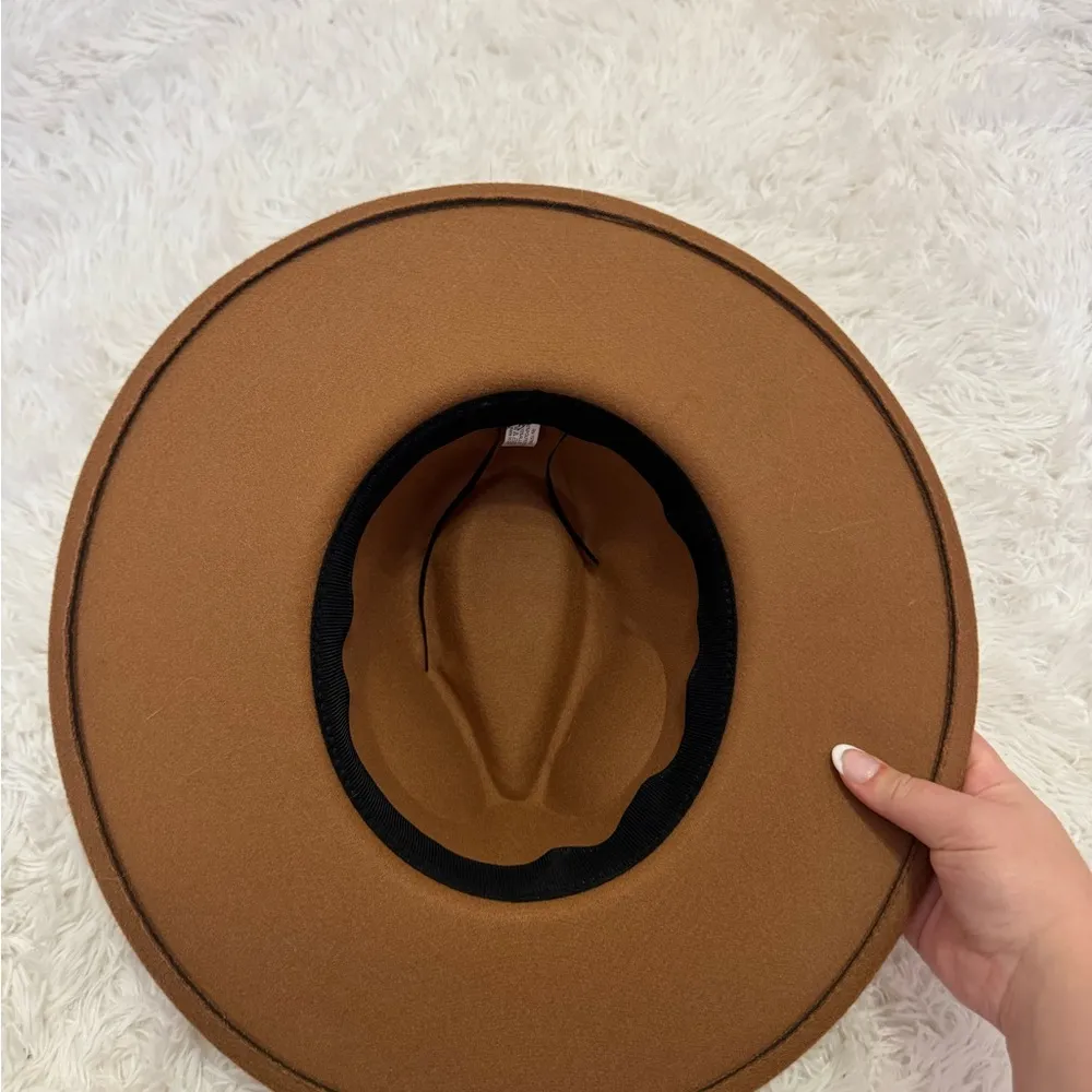 trendy hat brown with gold detail - Image 2