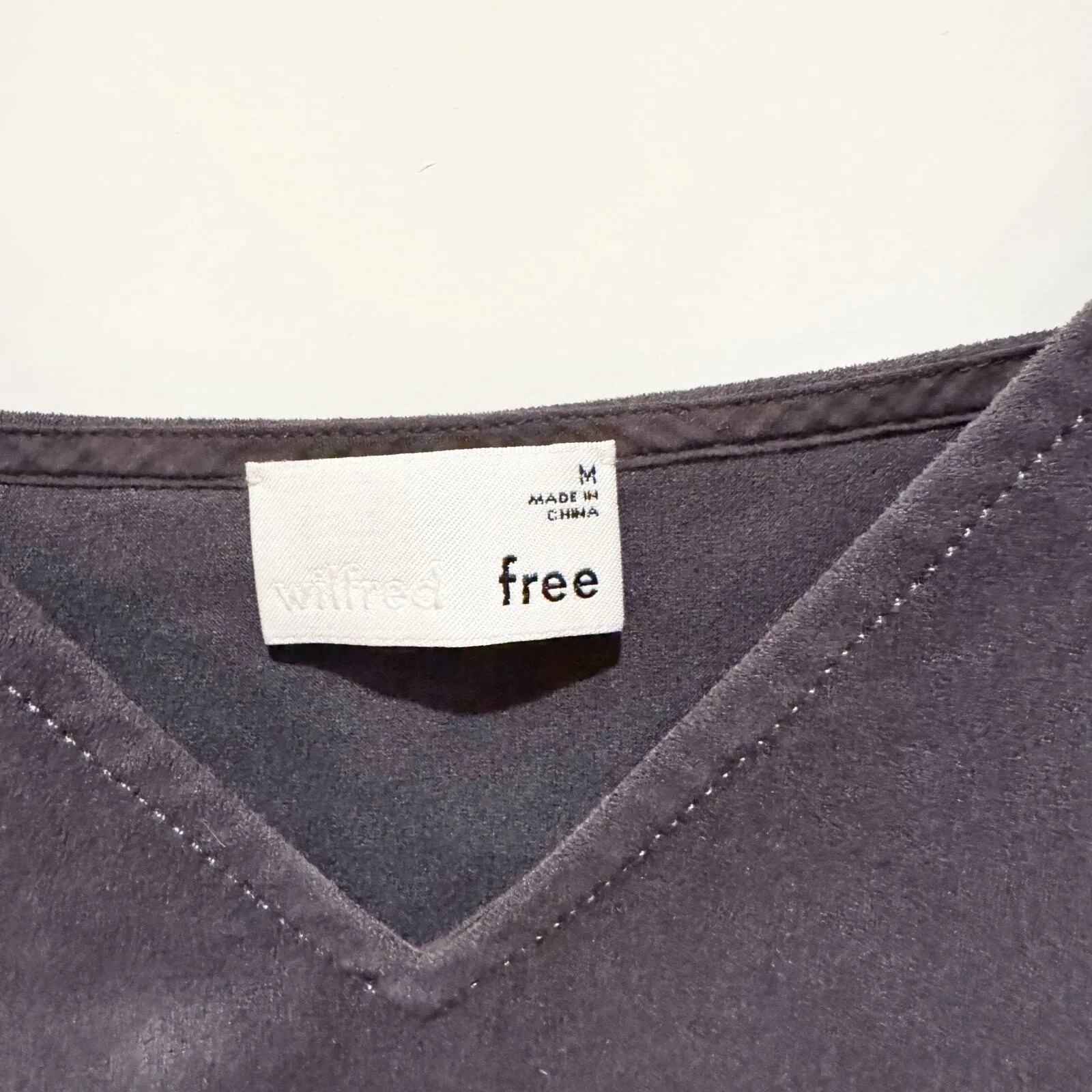 Aritzia Wilfred VIVIENNE DRESS Faux Suede Deep V- Neck Mini Gray Dress Y2K 90s M - Image 5