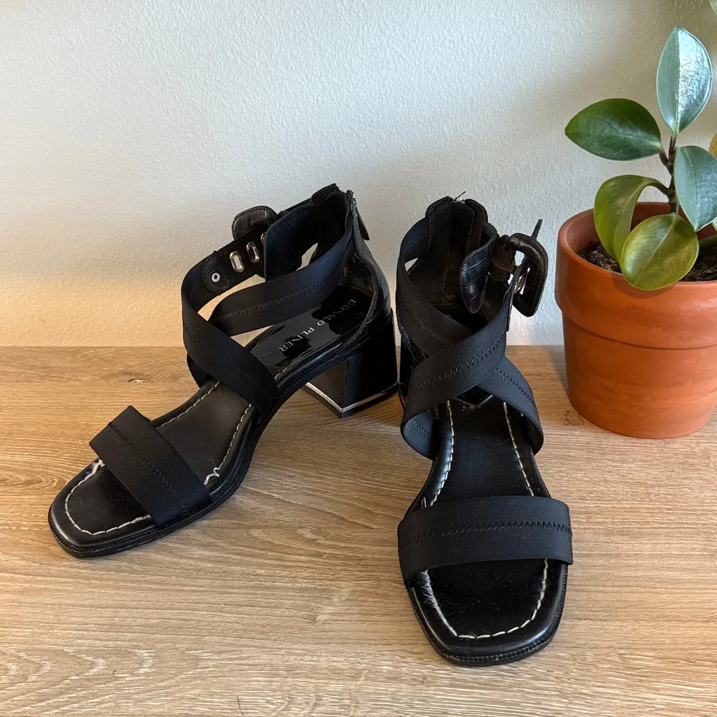 Donald J. Pliner Helen Black Sandal Block Heels, 9 - Image 2