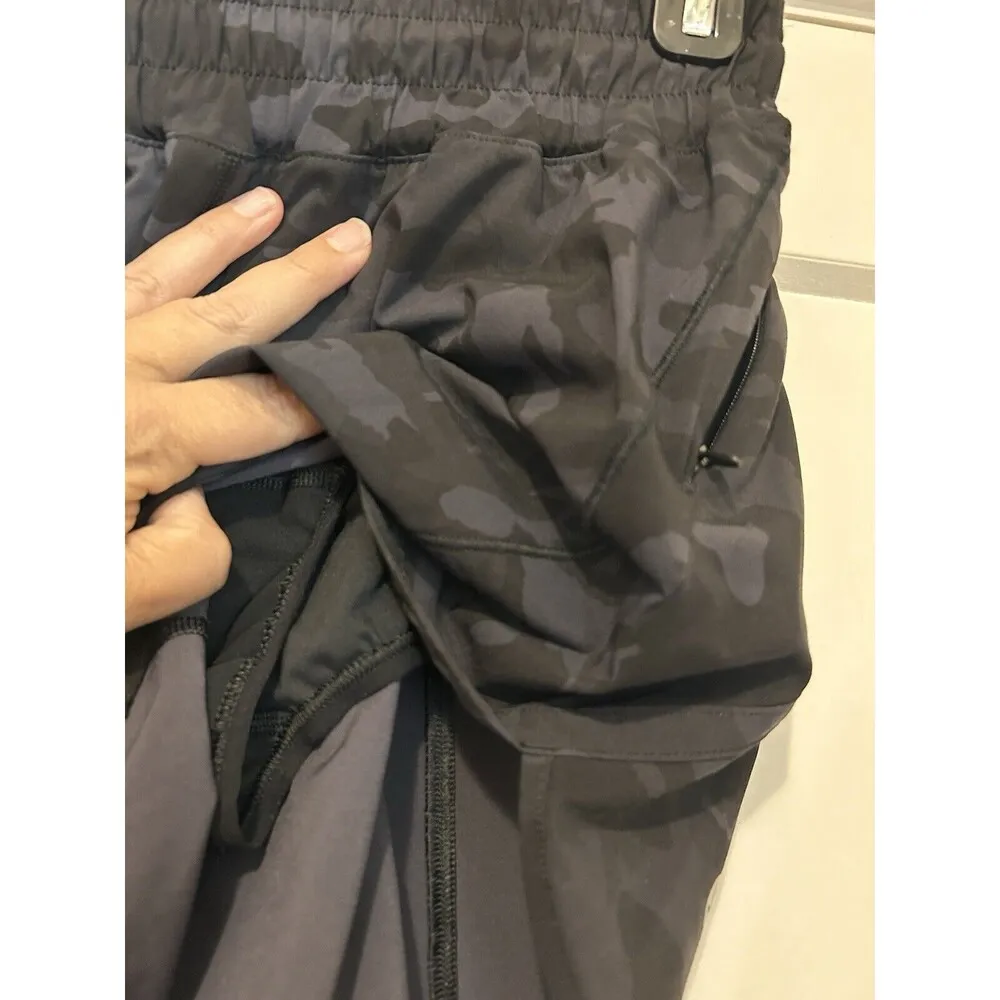Lululemon Hotty Hot Short Long 4" Incognito Camo Multi Grey Black Size 6 Lined - Image 3