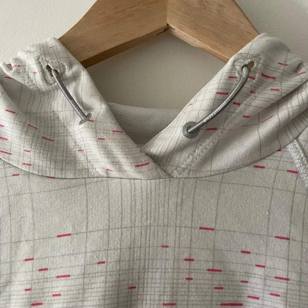 Nike White Dri Fit Running Hoodie Sweatshirt Pullover Mesh Back Detail - Image 4