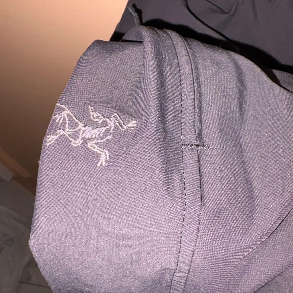 Arc’Teryx Black Creston Pants - Image 6