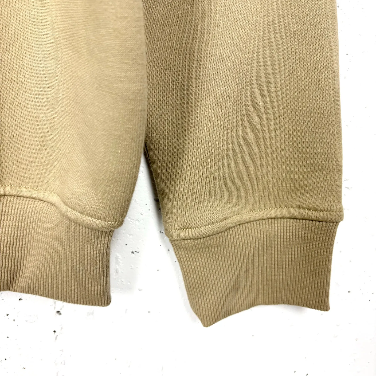 True Religion Embossed Arch Logo Sweatshirt Beige Soft Fleece Lined Size Medium - Image 10