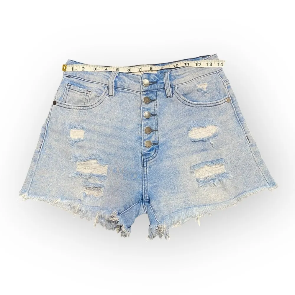 Kancan High Rise Distressed Denim Shorts Medium - Image 4