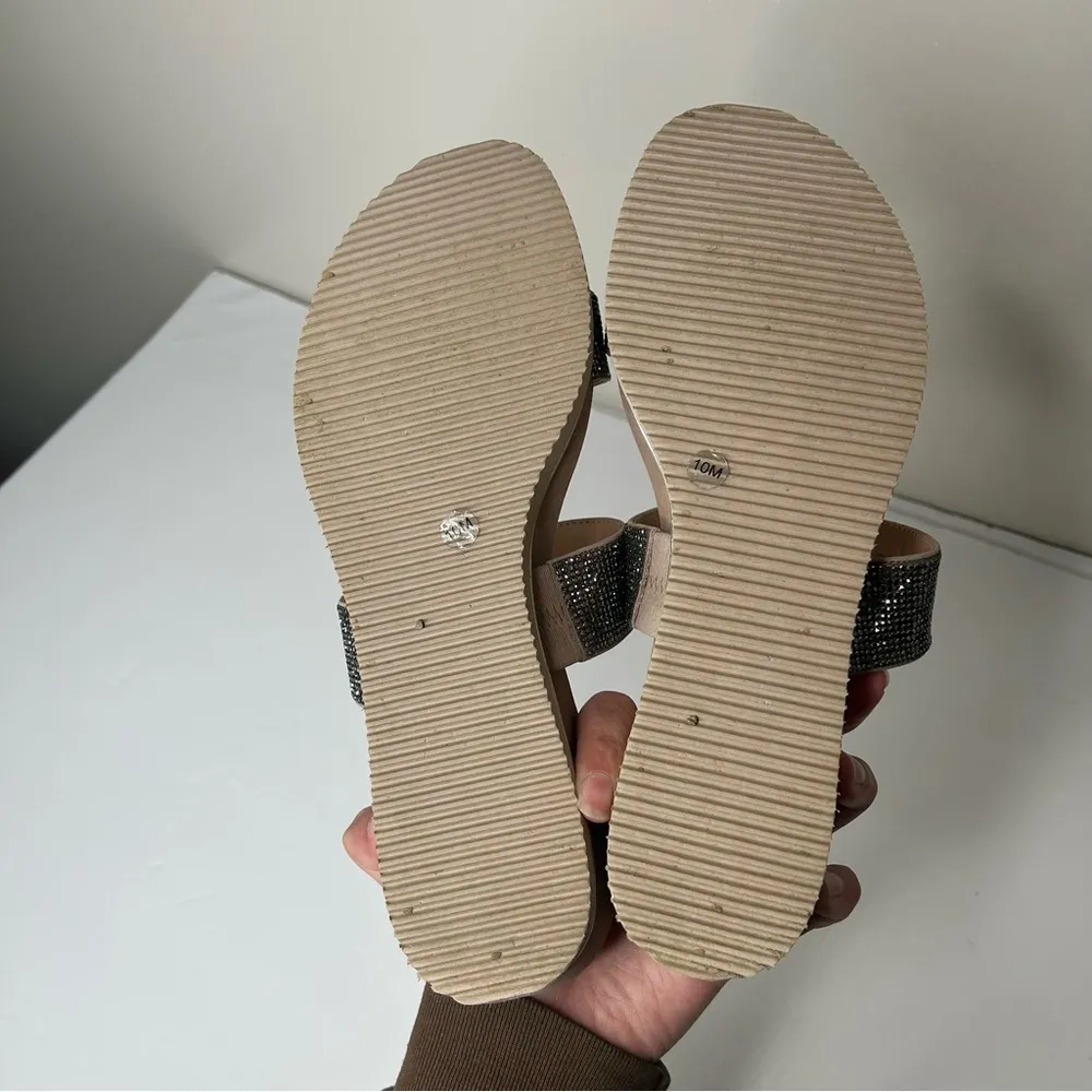 Antonio Melani silver & tan rhinestone bedazzled Slip-On Sandals 10 - Image 11