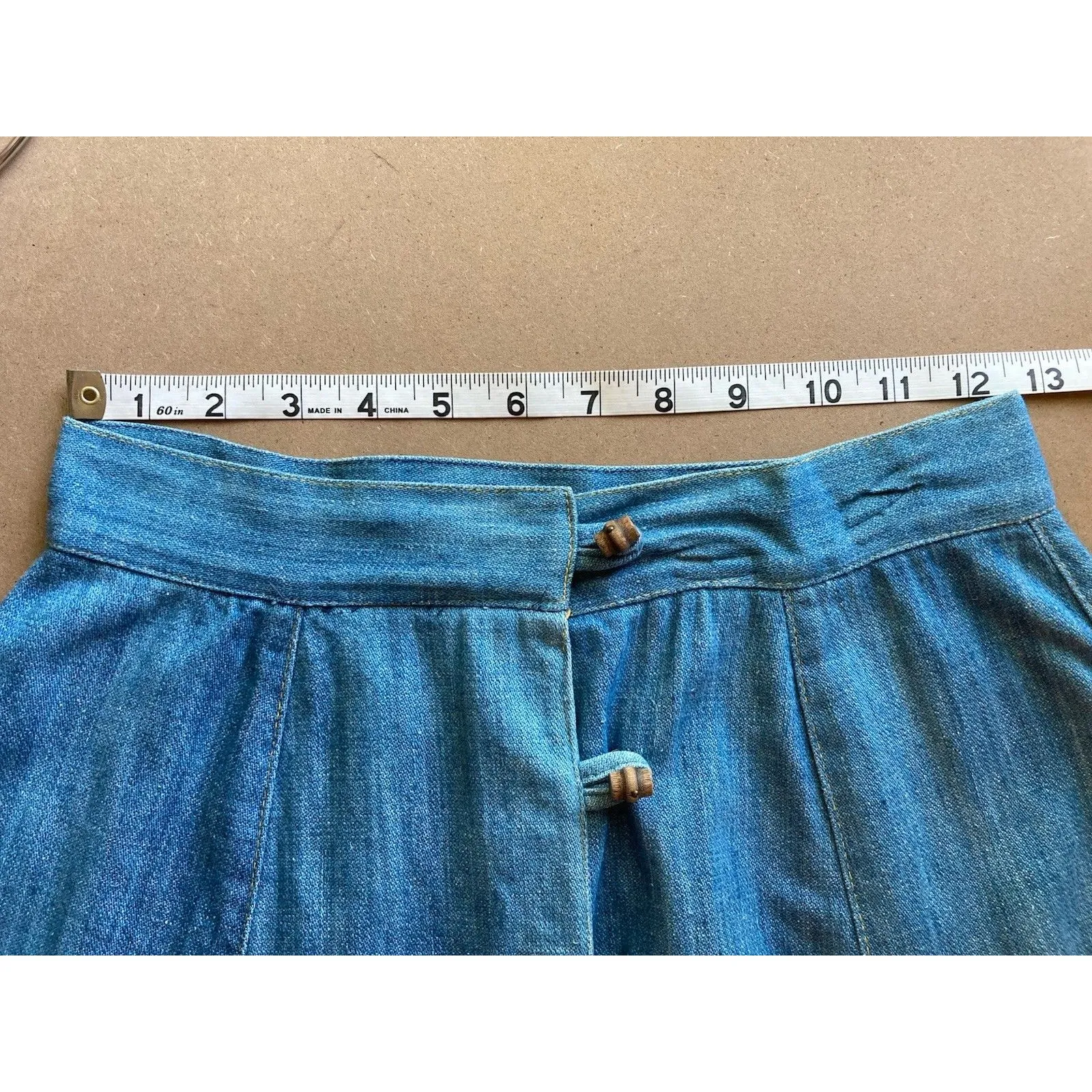 Vintage Denim Wrap Around Skirt Wooden Barrel Button XS/S SEE MEASUREMENTS Blue - Image 9