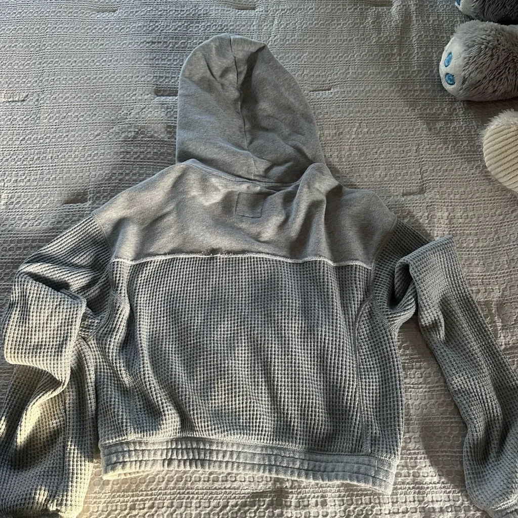 Aerie Light Gray Waffle Knit Hoodie - Image 4