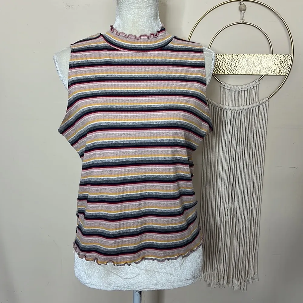 Candies • striped lettuce edge sleeveless top - Image 25