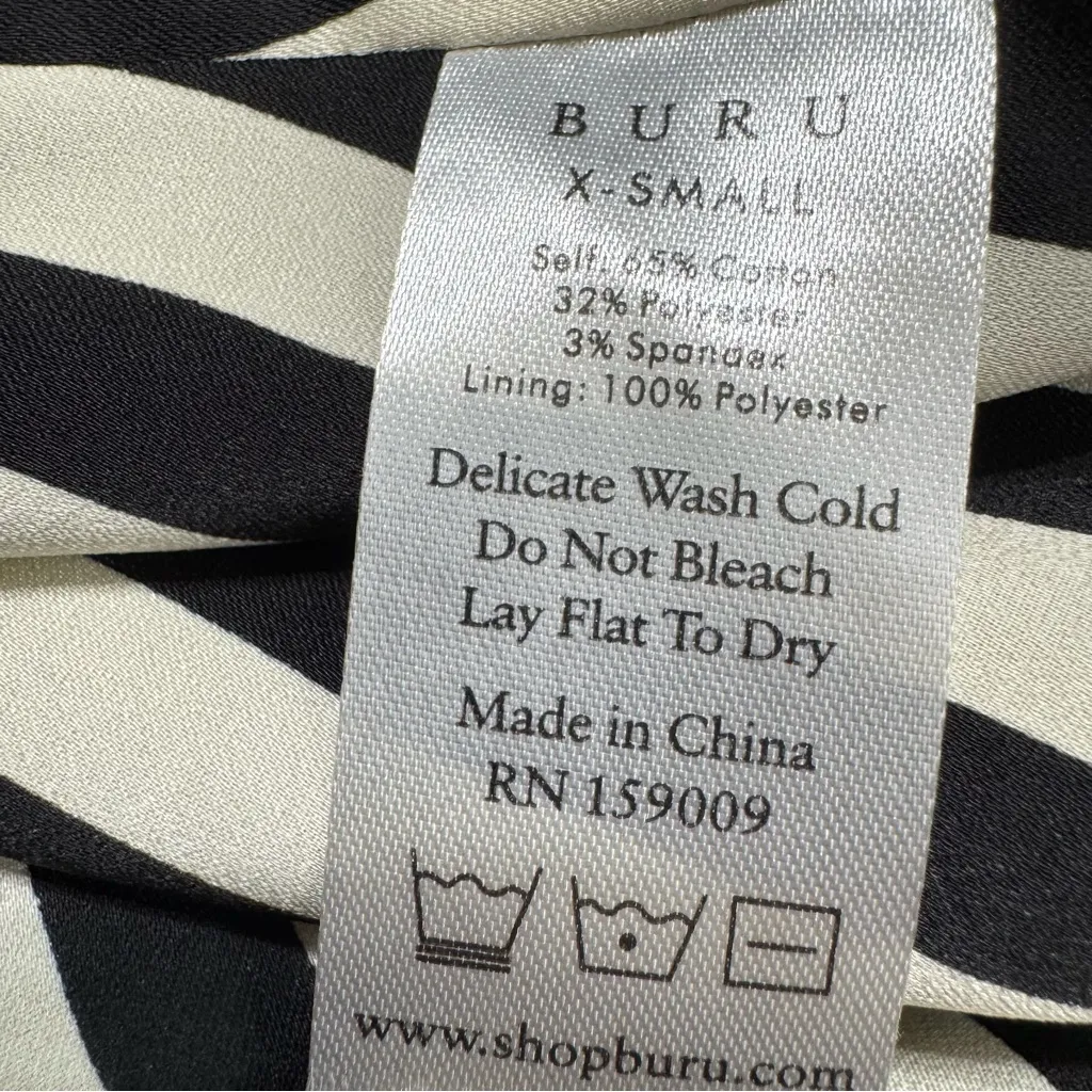 Buru Mama Cape in Brown Plaid Size XS - Image 5