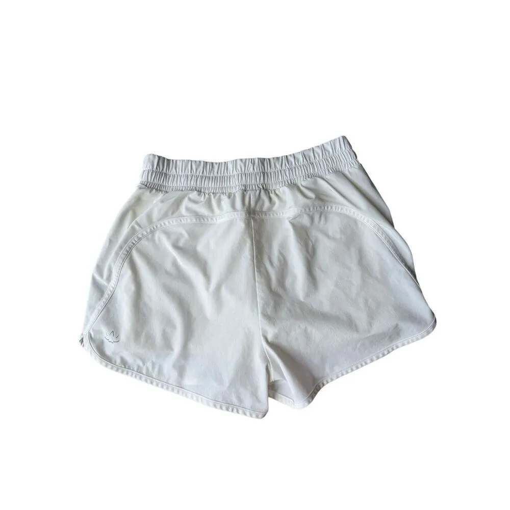 Beyond Yoga White Stride Lined Shorts Size S - Image 6