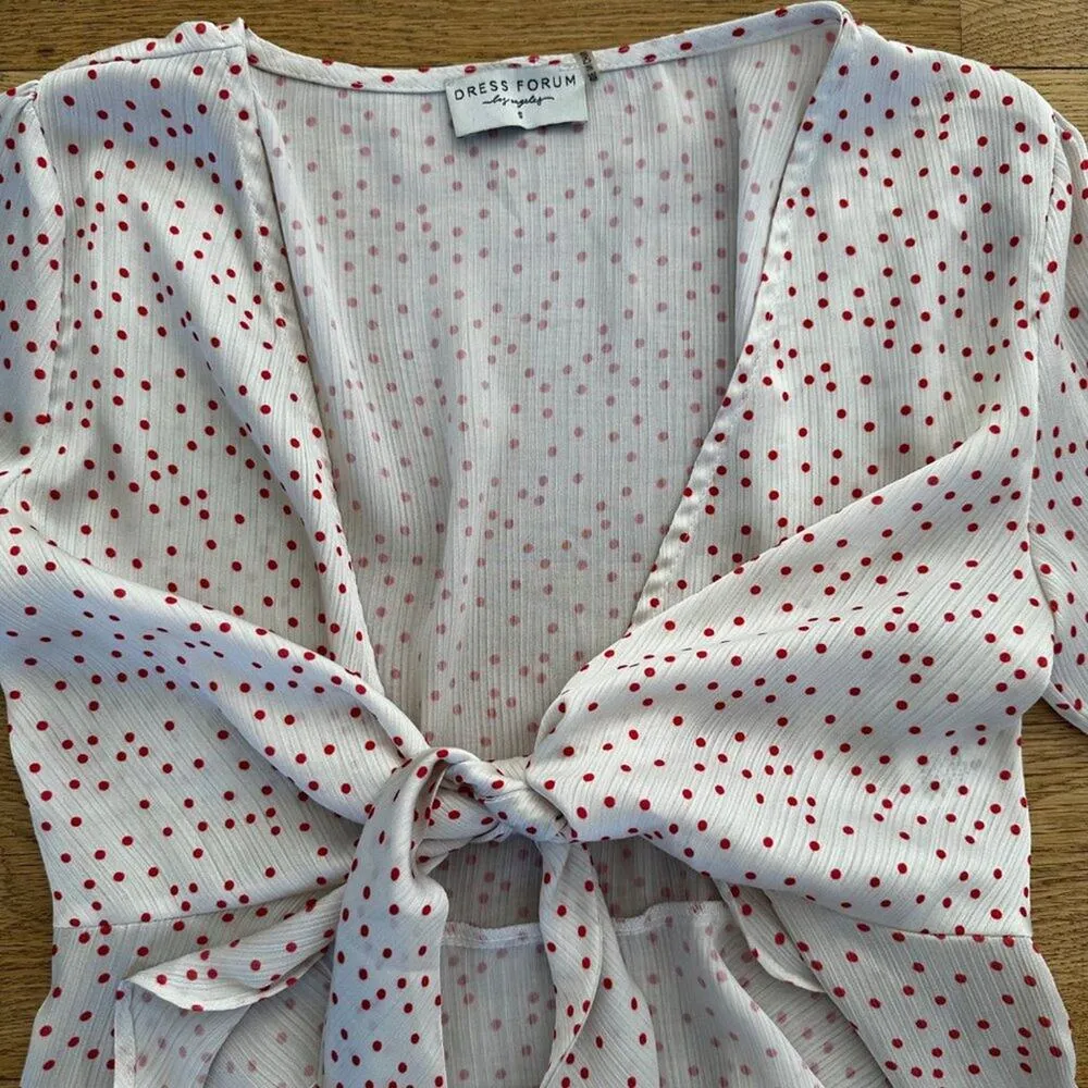 Dress Forum Tie Front Polka Dot Peplum Top in White & Red - Image 2