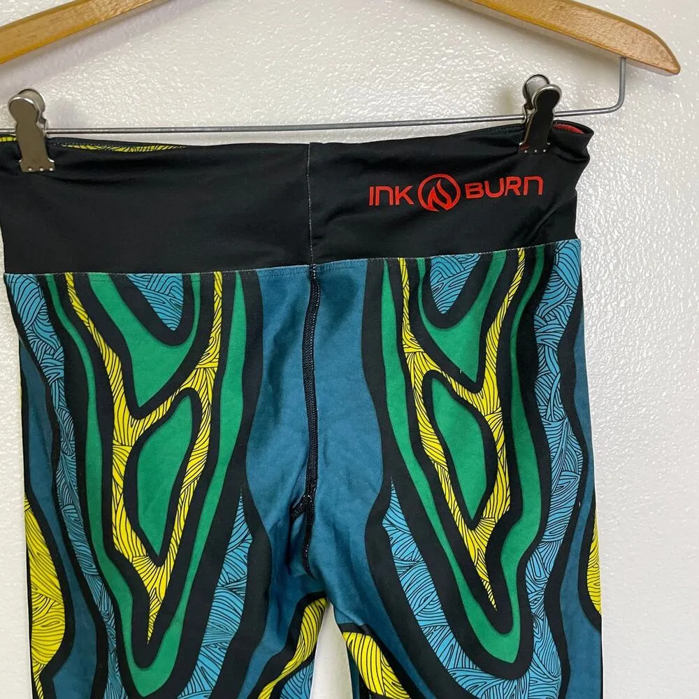 INKnBurn Womens Cropped Tights Size 6 Turtle Multi Run Jog Train Art Gym Workout Red - Image 3